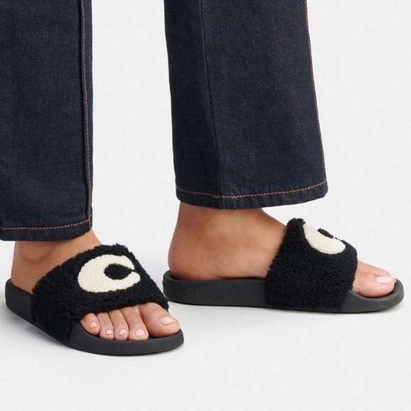 coach fuzzy slides